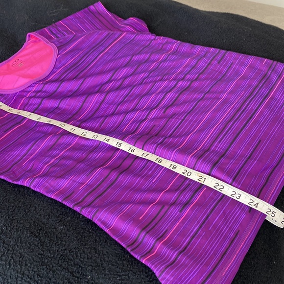 Champion work out top NWOT - Picture 5 of 5